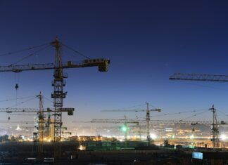 Jaką grubość deski na elewację? Jaką grubość deski na elewację?