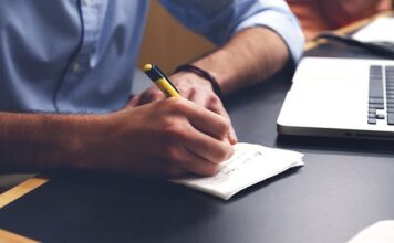 Jak wyczyścić deskę? Jak wyczyścić deskę?