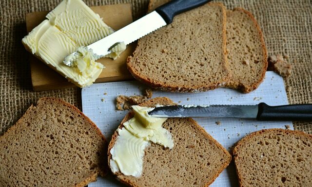 Jakim olejem smarować drewno? Jakim olejem smarować drewno?